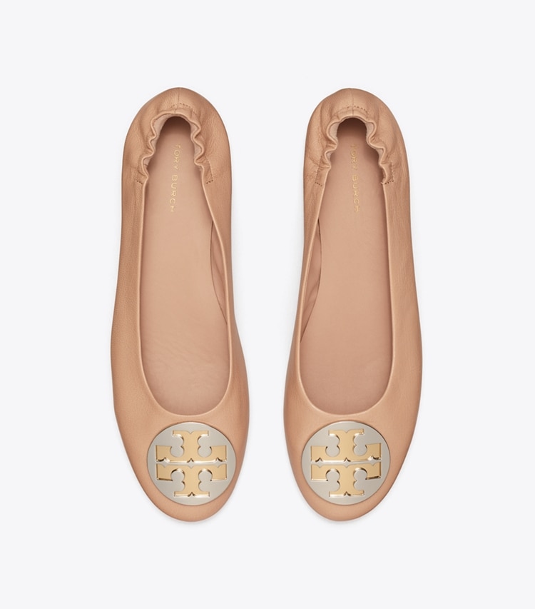 TORY BURCH WOMEN'S CLAIRE BALLET - Light Sand