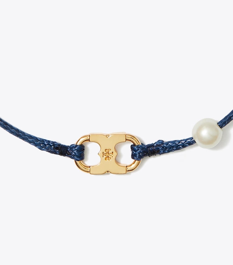 TORY BURCH WOMEN'S EMBRACE AMBITION PEARL BRACELET - Tory Gold / Tory Navy / Creme