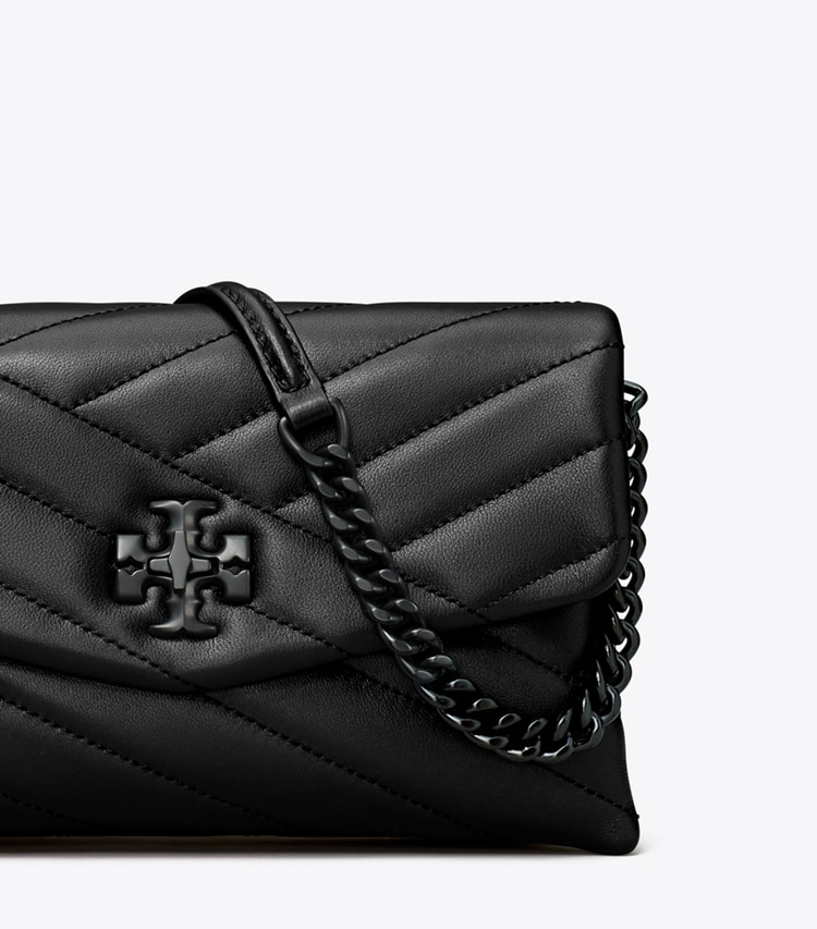 TORY BURCH WOMEN'S KIRA CHEVRON POWDER COATED CHAIN WALLET - Black