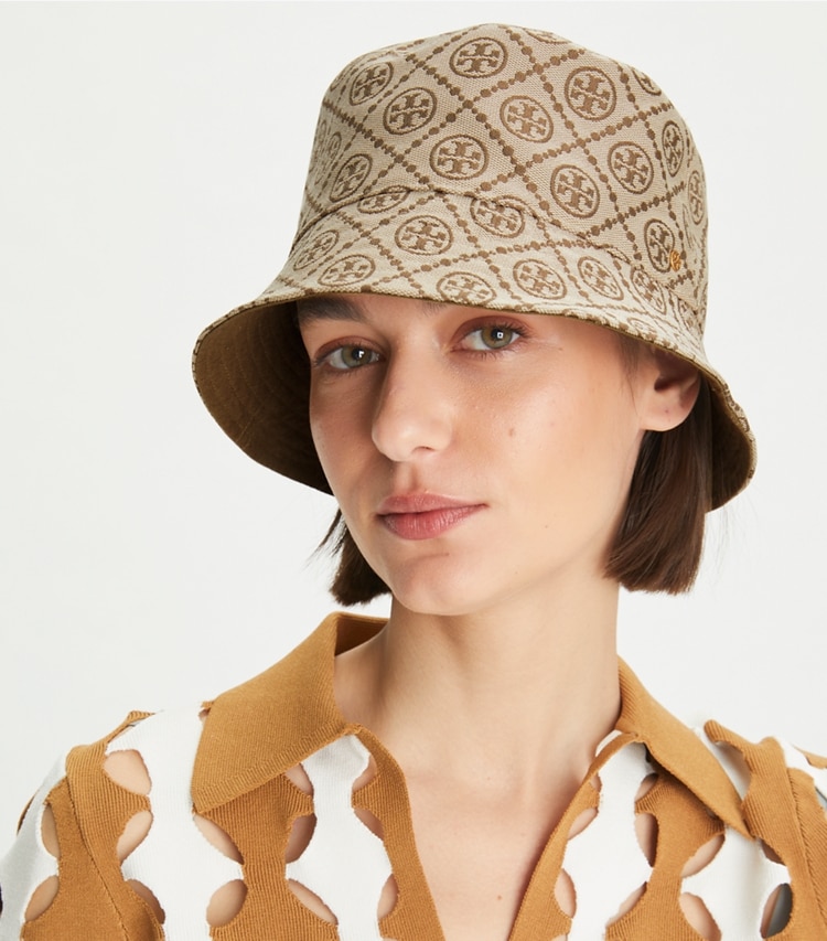 TORY BURCH WOMEN'S SHORT-BRIM T MONOGRAM BUCKET HAT - Hazel