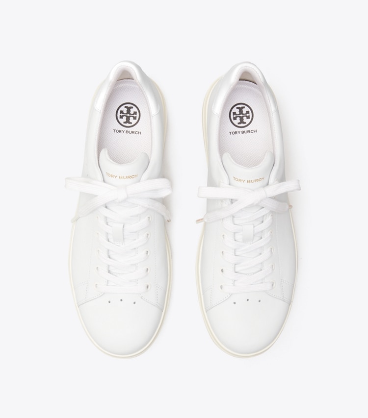 TORY BURCH WOMEN'S HOWELL GOLF SNEAKER - Titanium White